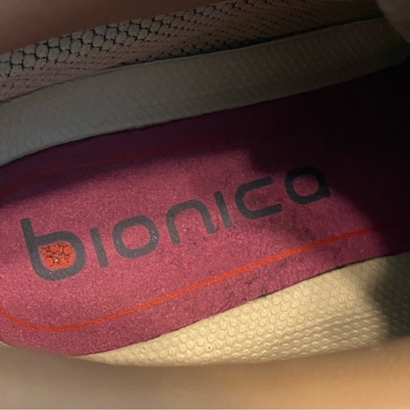 Bionica Womens Natick Two Tone Shimmer Lace Up Hiker Boot Taupe/Whiskey, Sz 10 - Picture 6 of 10